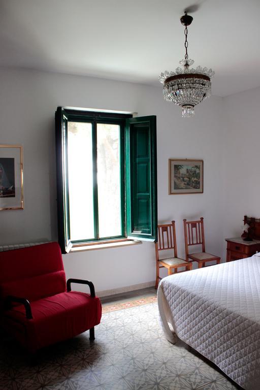 Ai Cipressi Bed & Breakfast Salemi Екстериор снимка